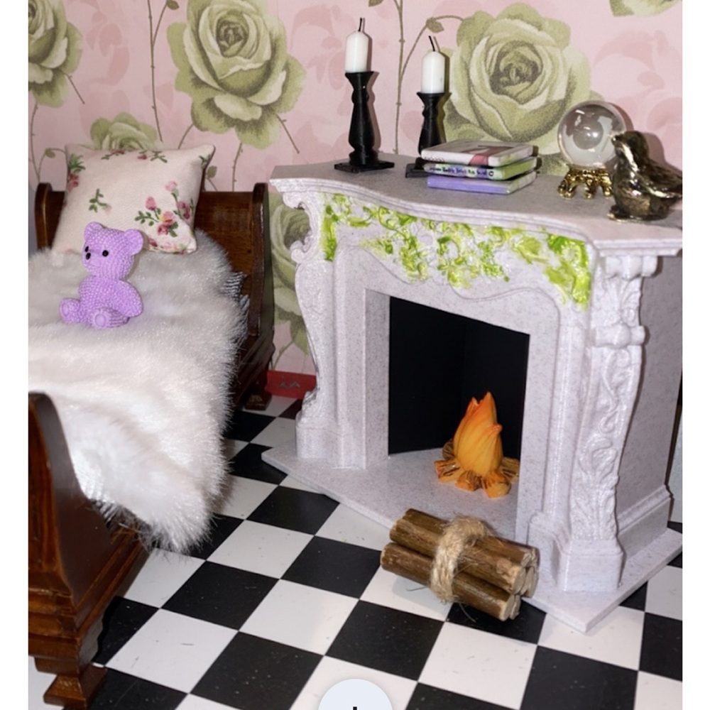 Dollhouse - Picture 2 of 2